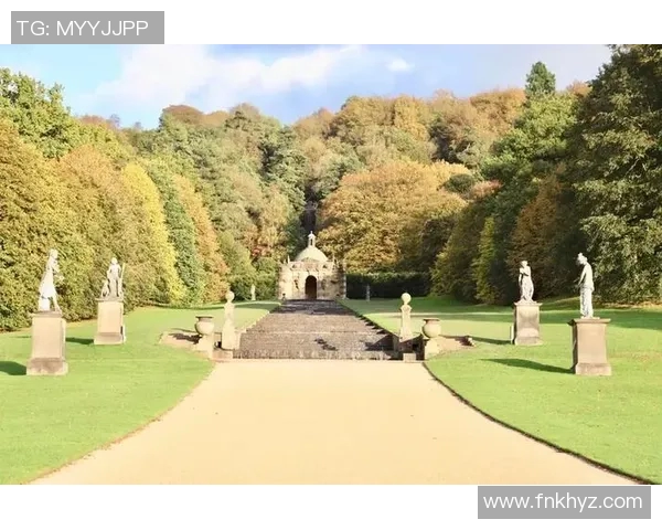 伯顿与女王巡游对决结果揭晓引发热议与关注